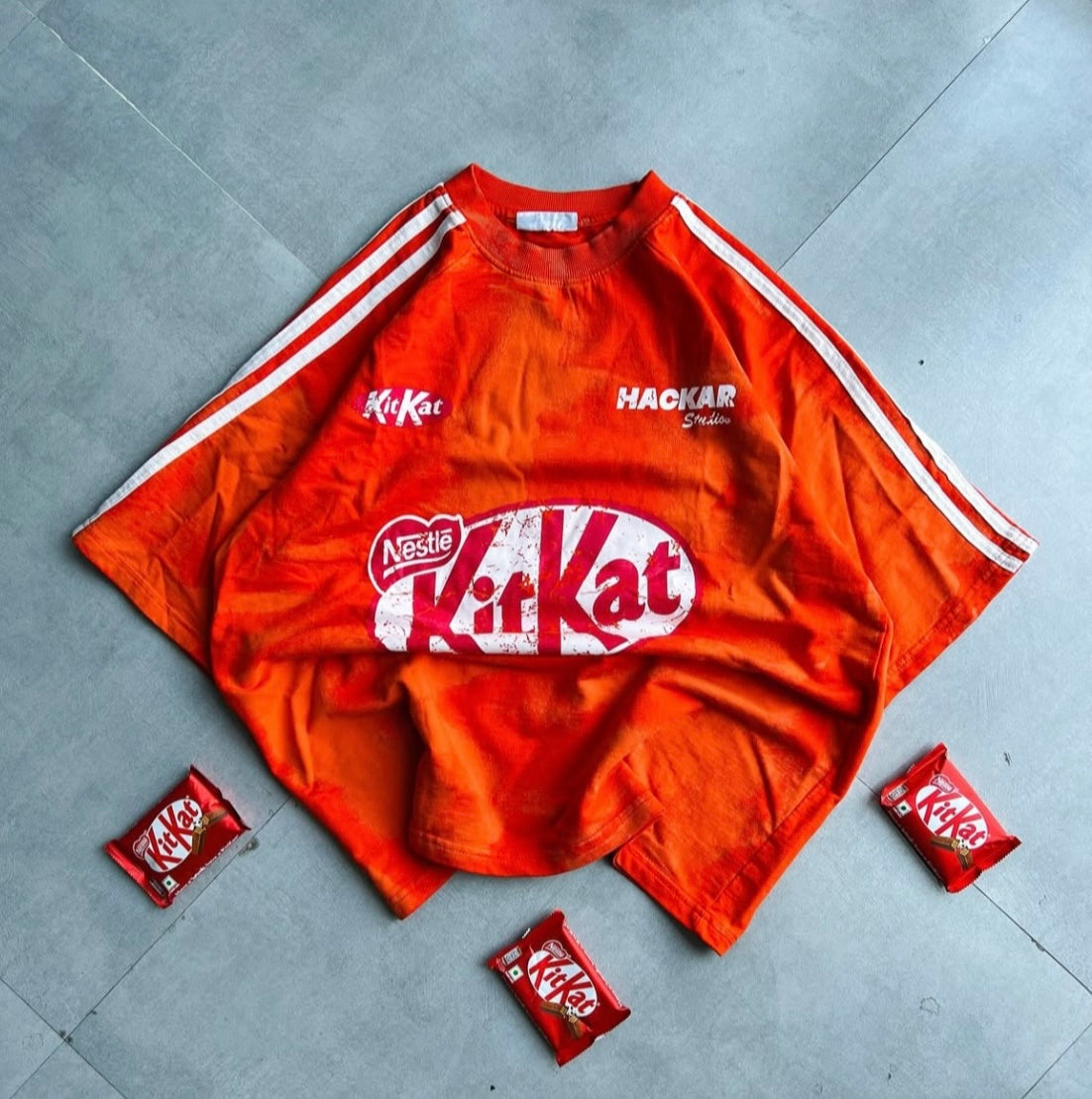 Kit Kat Printed Vintage T-shirt
