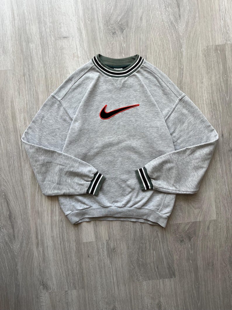 Printed Vintage Sweatshirt - Grey