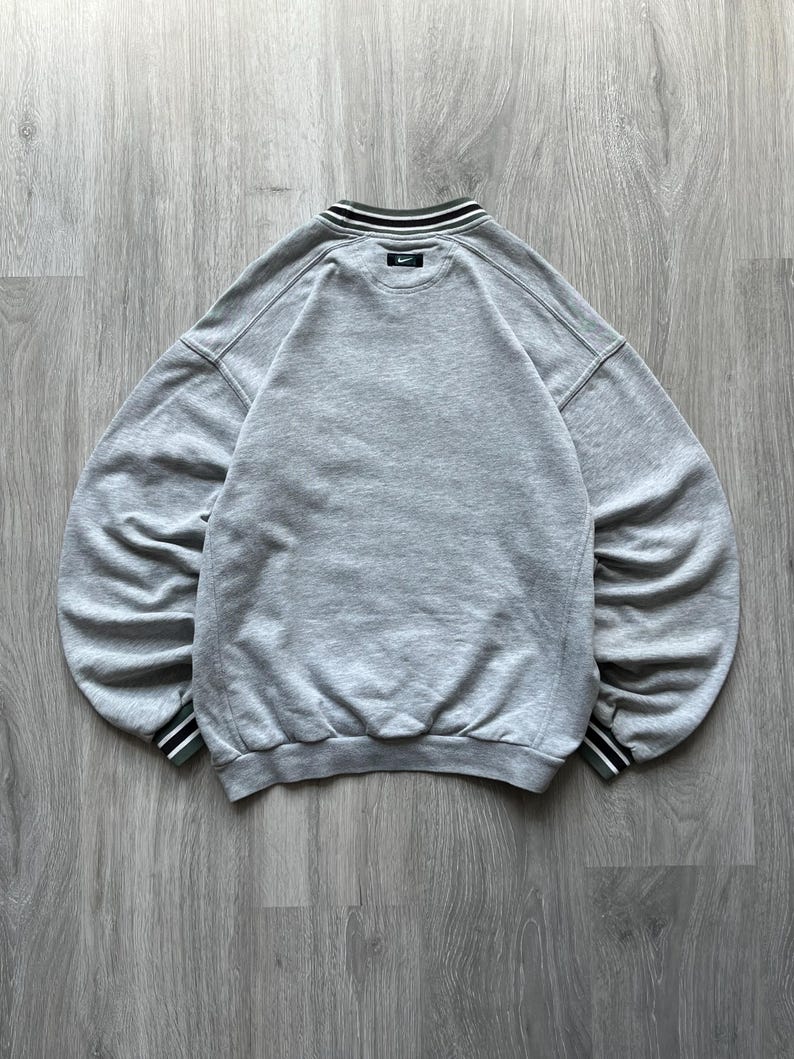 Printed Vintage Sweatshirt - Grey