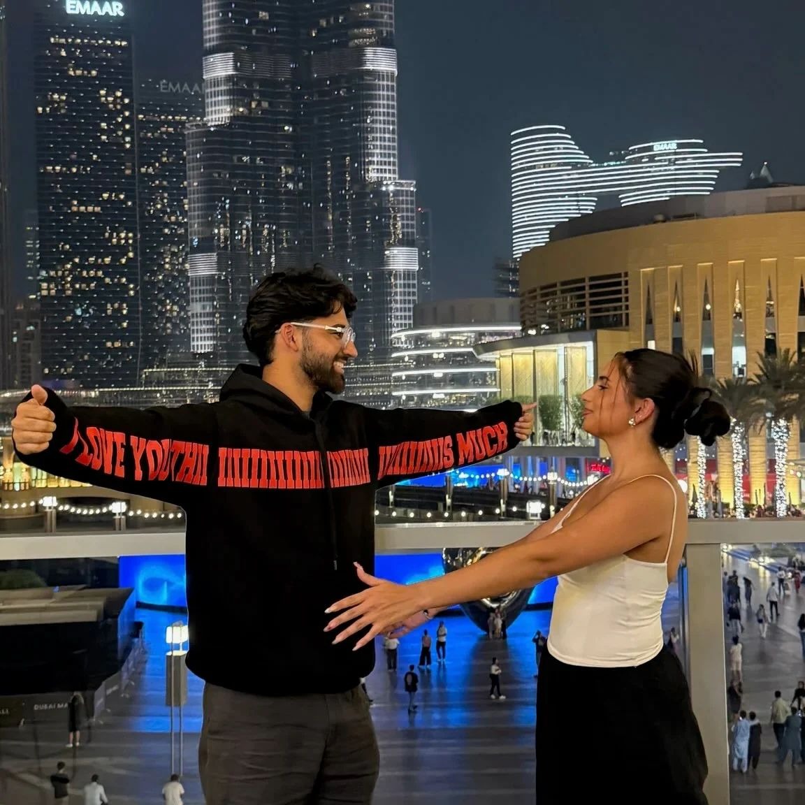 I Love You This Much Hoodie ⭐⭐⭐⭐(4/5)